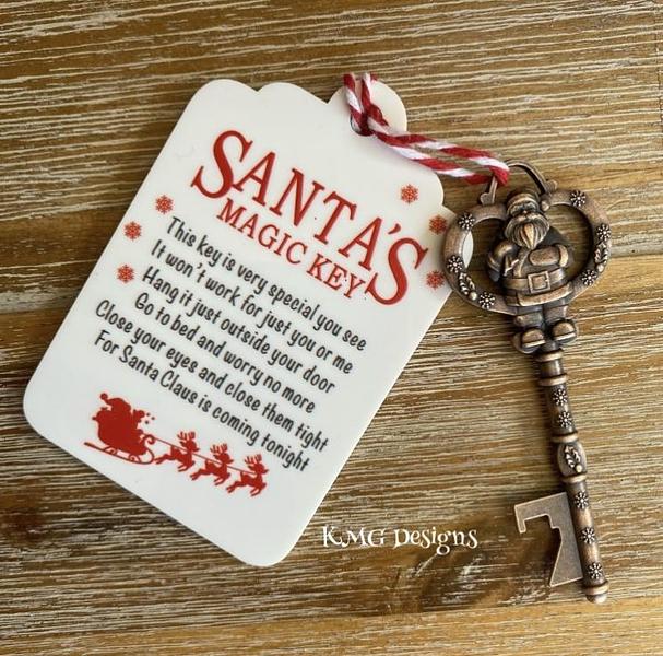 Santa key brass with tag :: KMG CREATIVE DESIGNS